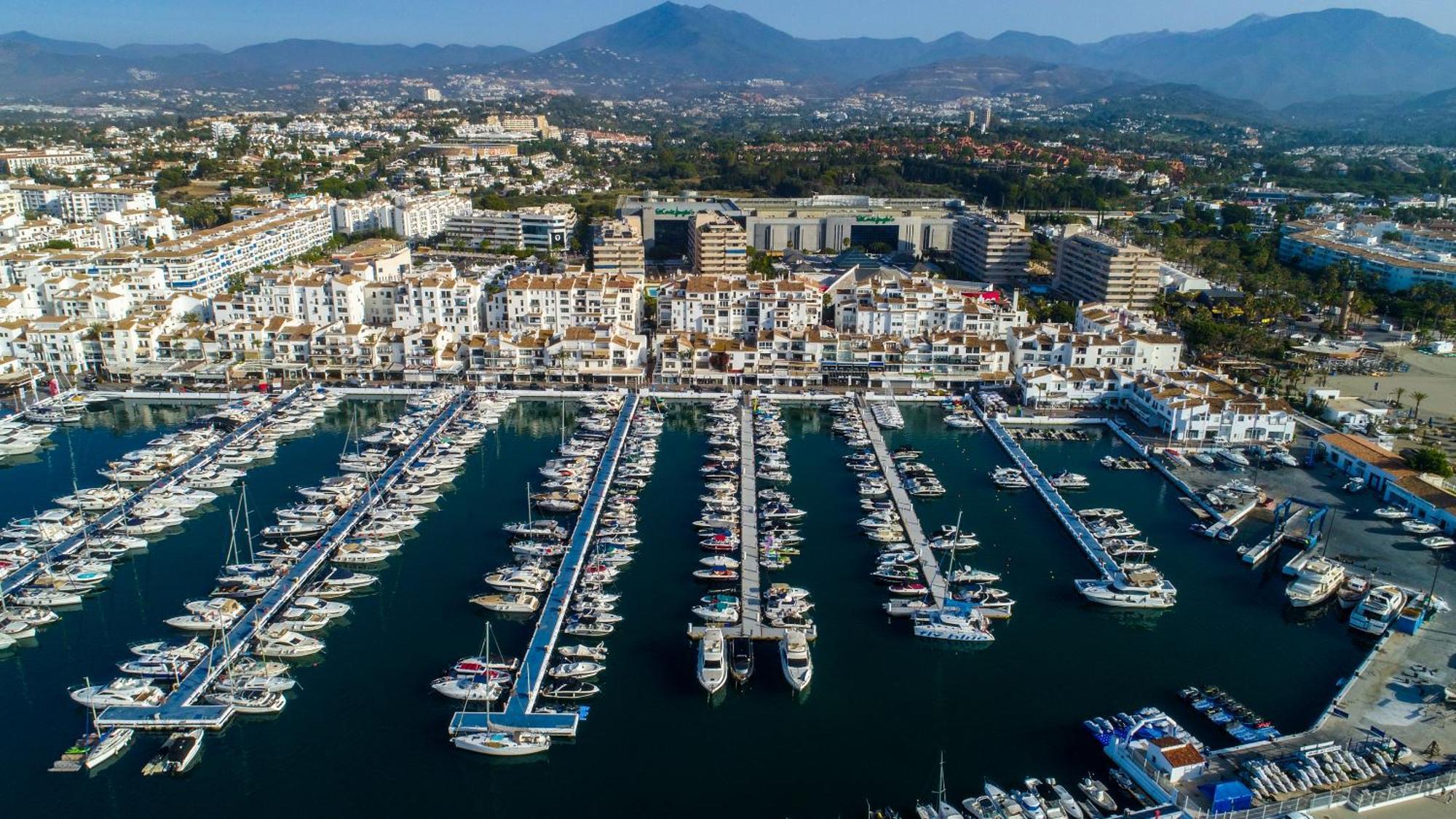 Banus - Puerto Banus Harbour Sea Views Penthouse